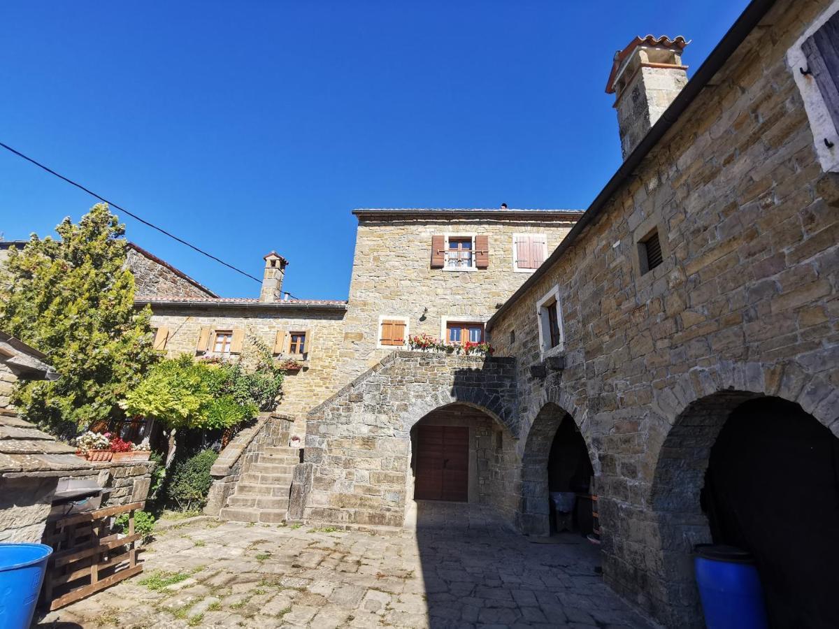 Apartma Baladur Brezovica pri Gradinu Esterno foto