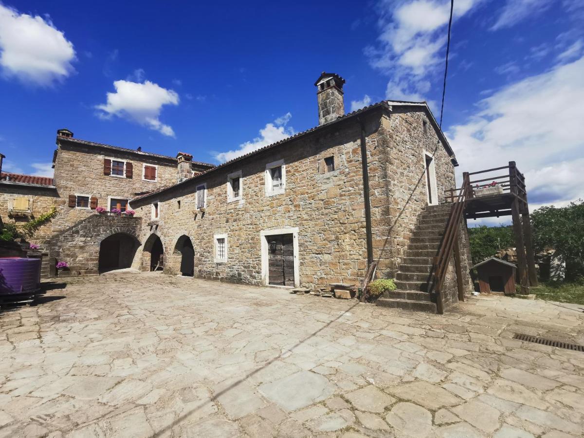 Apartma Baladur Brezovica pri Gradinu Esterno foto